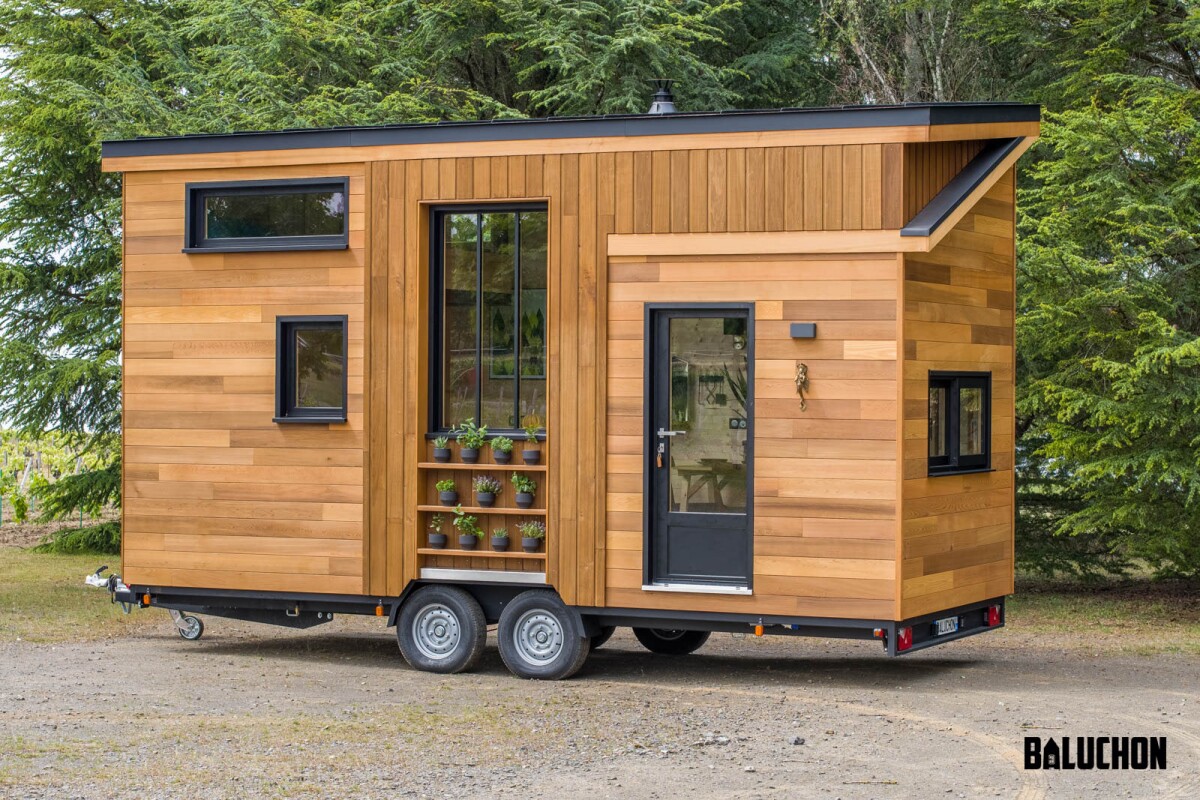 Тини Хаус (tiny House) на колесиках